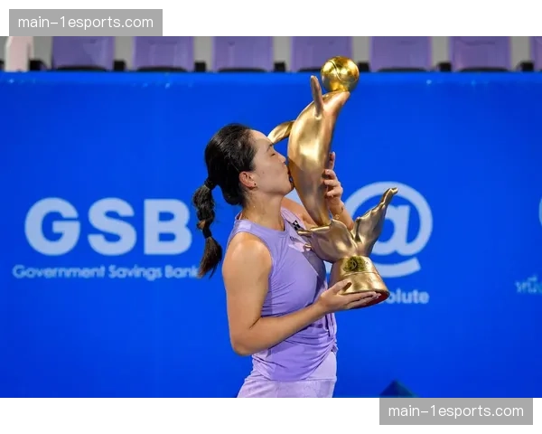 朱琳布里斯班站获亚军，埃默森·琼斯夺生涯第4冠