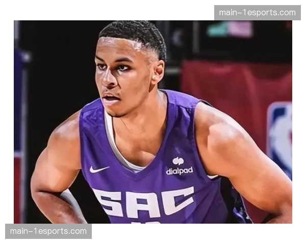 从二轮秀到顶薪：国王队基根-默里的飞跃之年