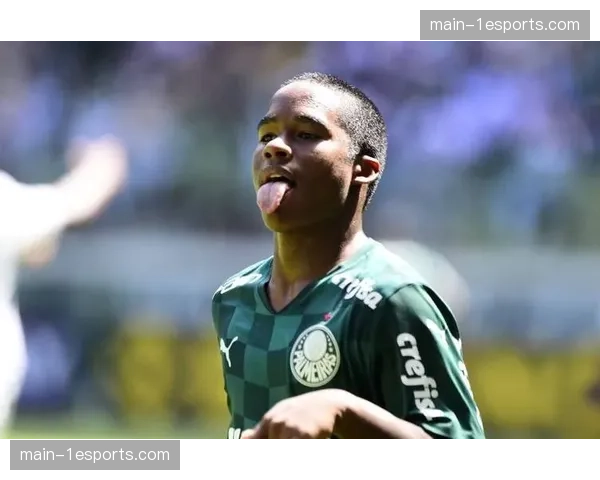 恩德里克闪耀王子公园：巴西新星18分钟内传射奠定胜局